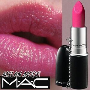 MAC Cosmetics Lustre Milan Mode Cool Vibrant Pink With Multi Pearl Frost Finish